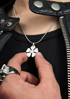FIVE CLOVER / PINGENTE + CORRENTE