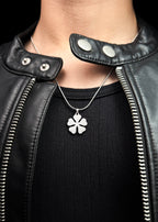 FIVE CLOVER / PINGENTE + CORRENTE